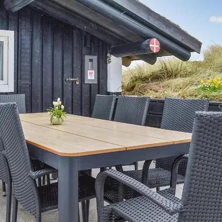 Amazing Home In Hvide Sande With Wifi * Bjerregård